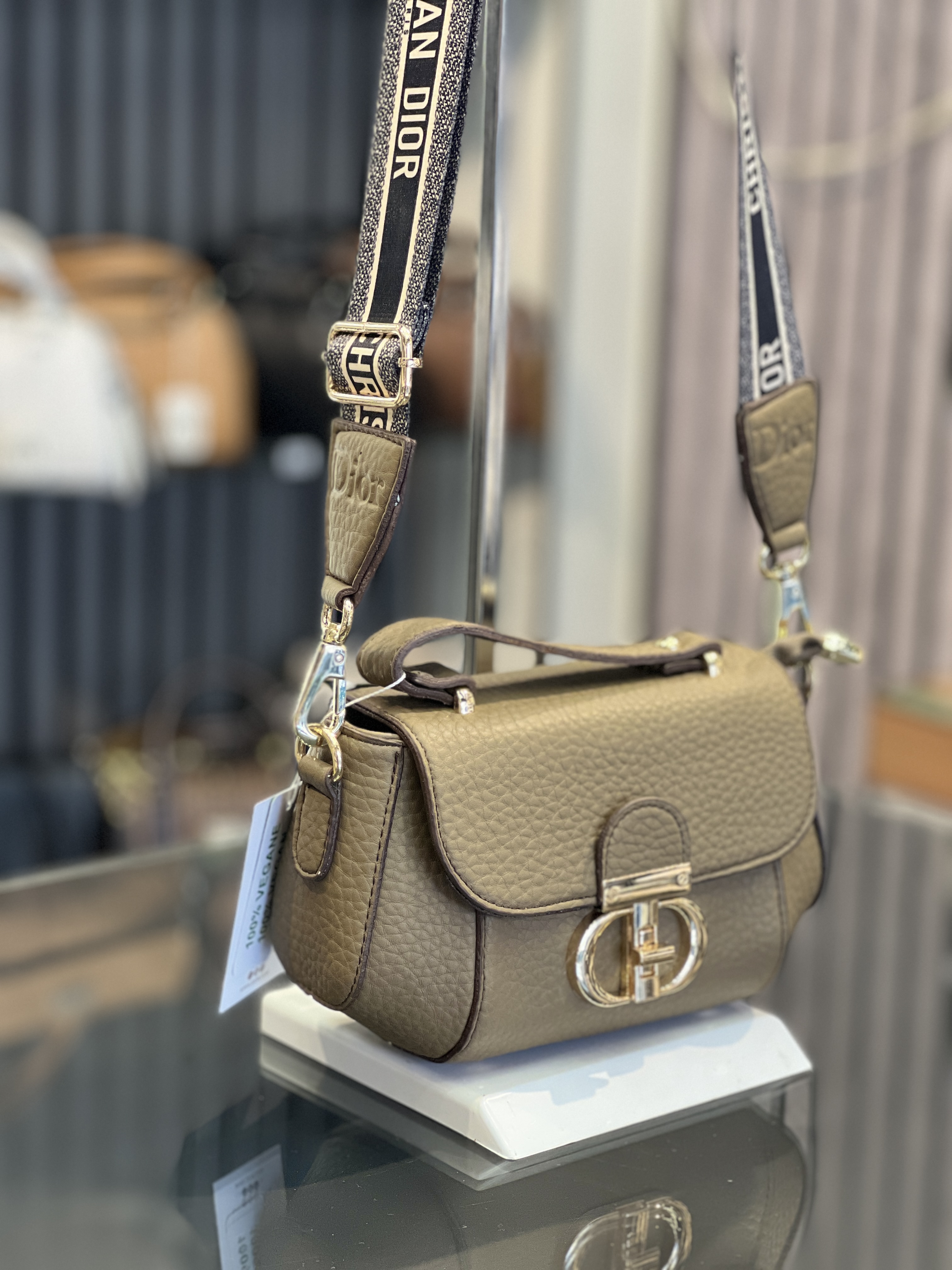 کیف دخترانه اسپرت برند Dior